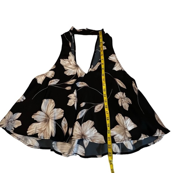 Show Me Your Mumu Casey Collar Top Floral Black Large halter romantic - Picture 7 of 10